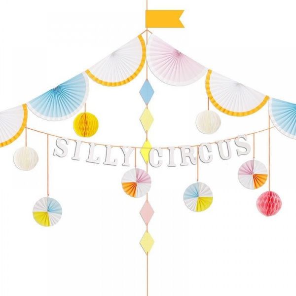 Picture of Silly Circus Garland